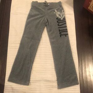 Cute Girl heart Justice sweatpants grey sparkle logo velour size 10